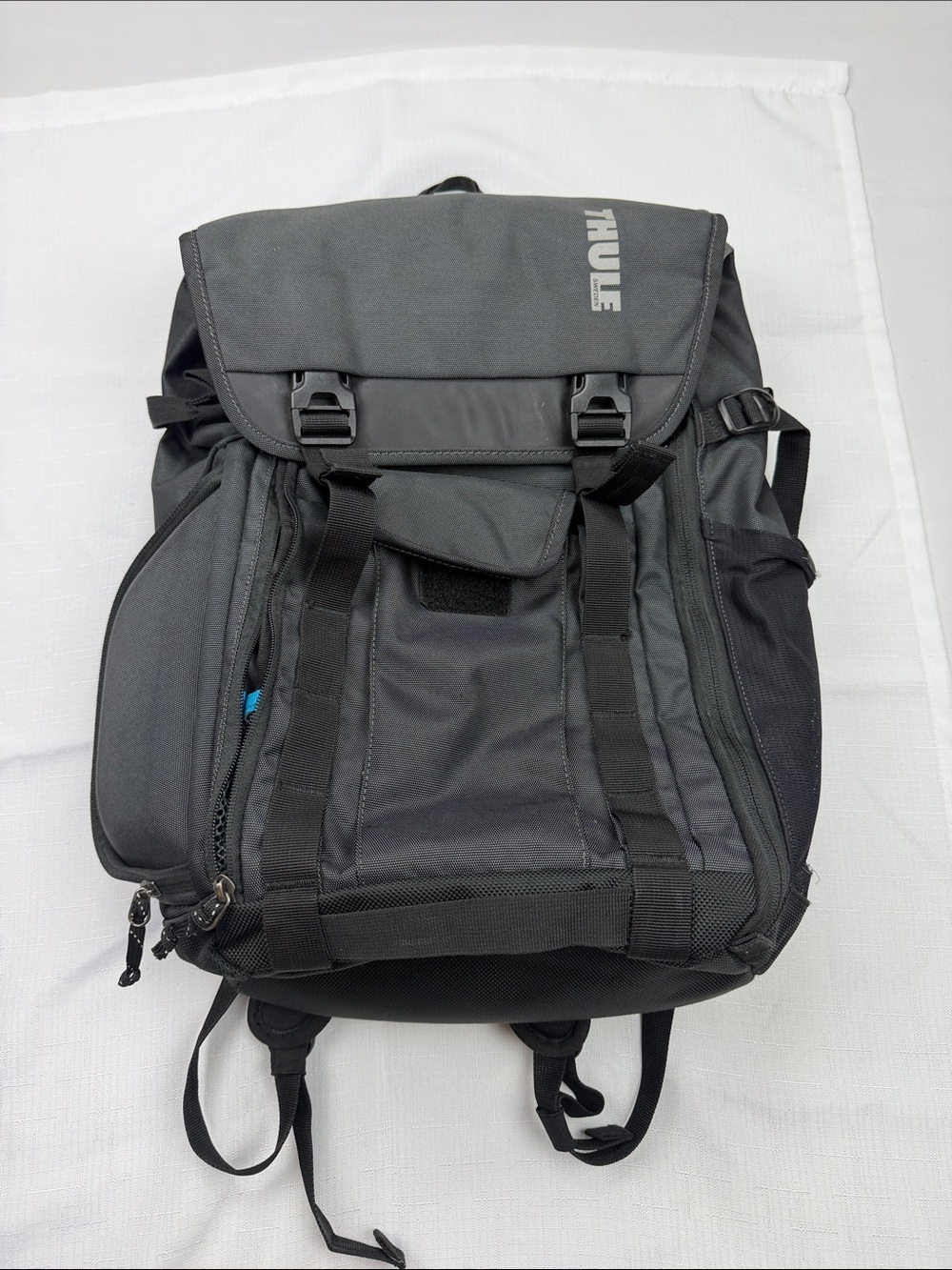 Thule Black and Gray Men's Laptop Backpack